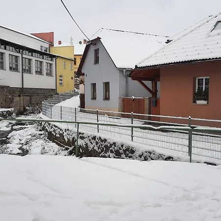 Rekreacni Podmlynska 232 * Rozmital pod Tremsinem