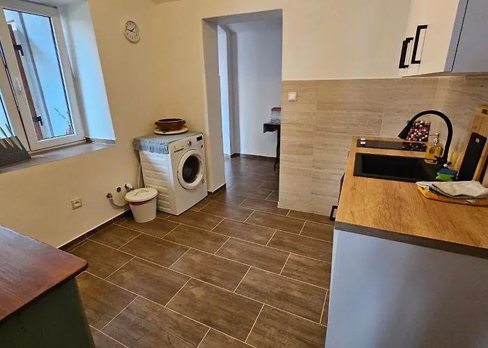 Rekreacni Podmlynska 232 * Rozmital pod Tremsinem